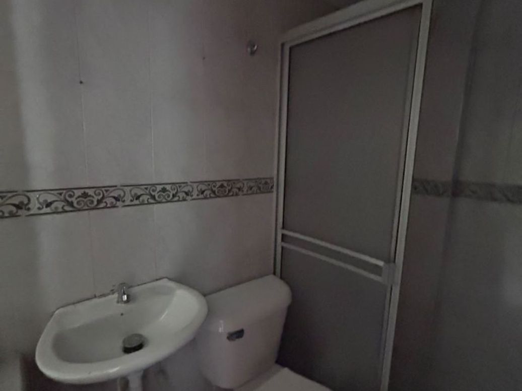 Apartamento de 3 alcobas en arriendo en Santa Rosita, Bogotá, 55 m² · foto 9 de 17