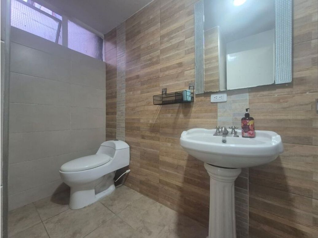 Apartamento de 2 alcobas en arriendo en Sears, Bogotá, 55 m² · foto 8 de 13