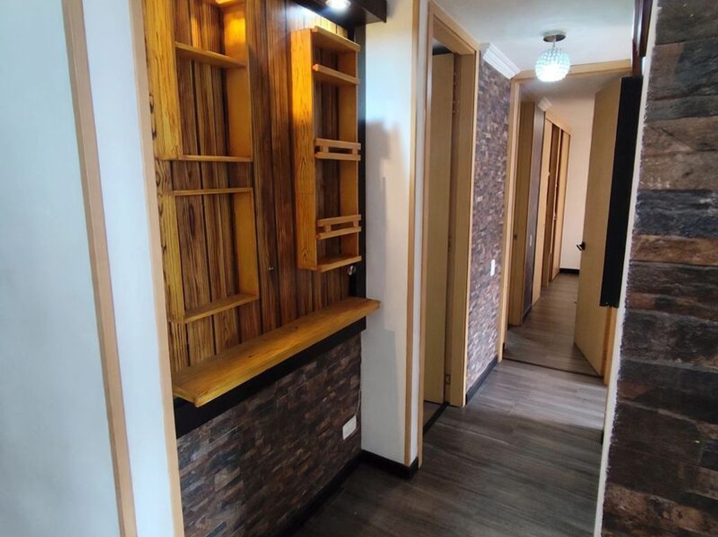 Apartamento de 3 alcobas en venta en Villemar Fontibon, Bogotá, 57 m² · foto 9 de 17