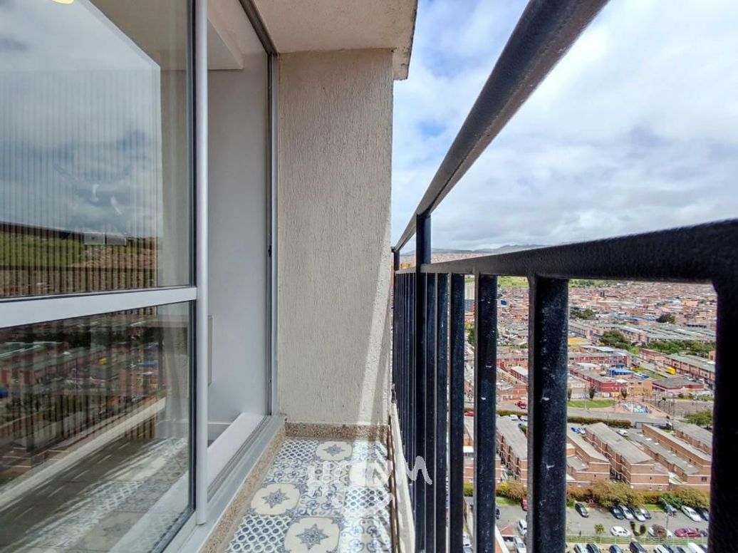 Apartamento de 2 alcobas en venta en Rincón De La Valvanera, Bogotá, 42 m² · foto 3 de 20