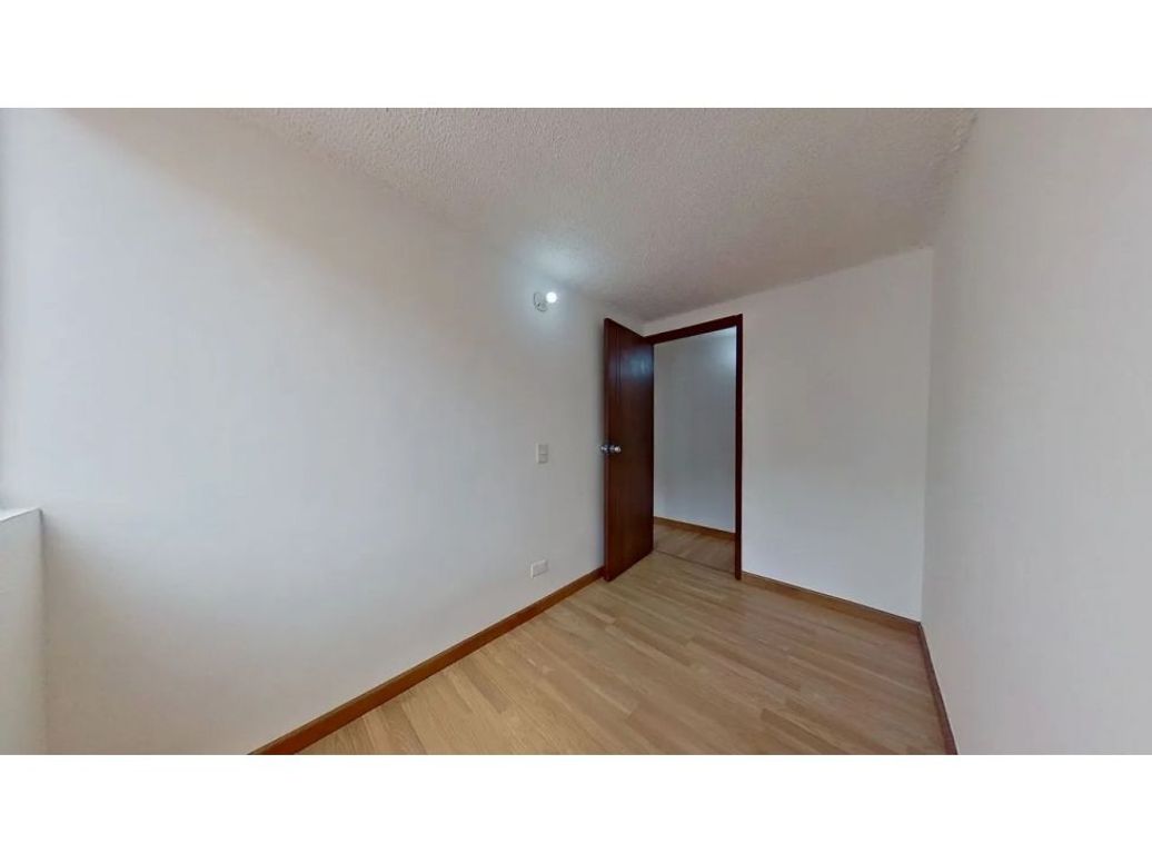 Apartamento de 3 alcobas en venta en Suba, Bogotá, 55 m² · foto 10 de 10