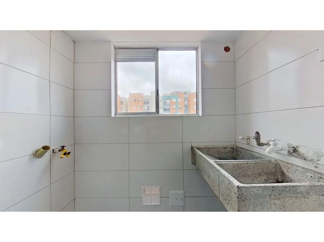 Apartamento de 3 alcobas en venta en Suba, Bogotá, 55 m² · foto 7 de 10
