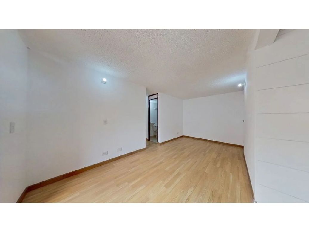 Apartamento de 3 alcobas en venta en Suba, Bogotá, 55 m² · foto 4 de 10
