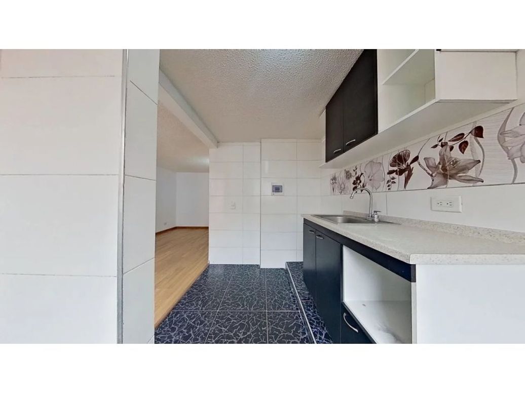 Apartamento de 3 alcobas en venta en Suba, Bogotá, 55 m² · foto 6 de 10