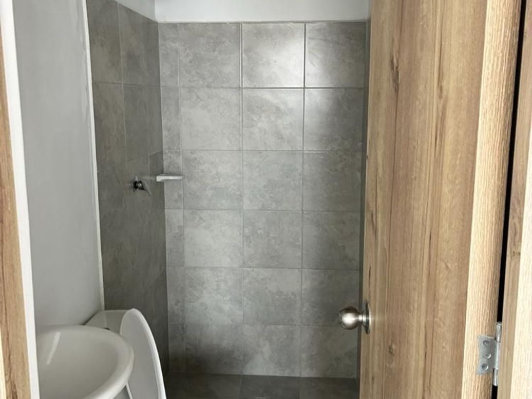 Apartamento de 1 alcoba en venta en Usatama, Bogotá, 26 m² · foto 11 de 11
