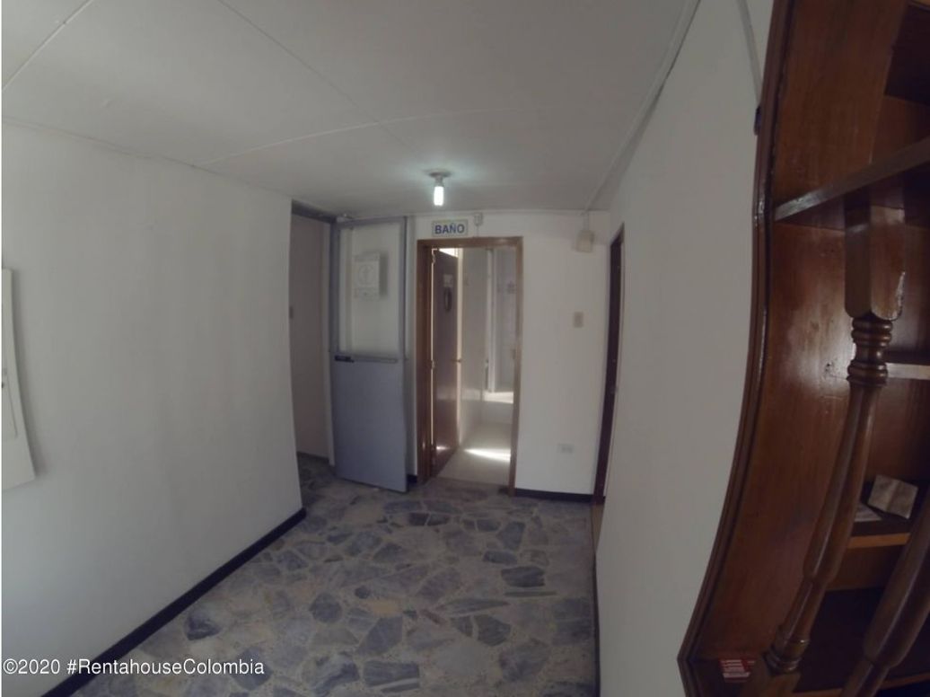 Casa de 3 alcobas en venta en Normandía, Bogotá, 320 m² · foto 13 de 20