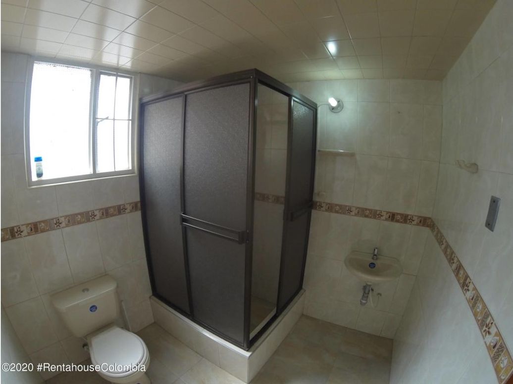 Casa de 3 alcobas en venta en Normandía, Bogotá, 320 m² · foto 7 de 20