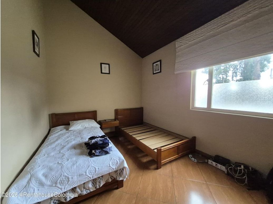 Casa de 5 alcobas en venta en Rincon Del Cedro, Bogotá, 385 m² · foto 17 de 19