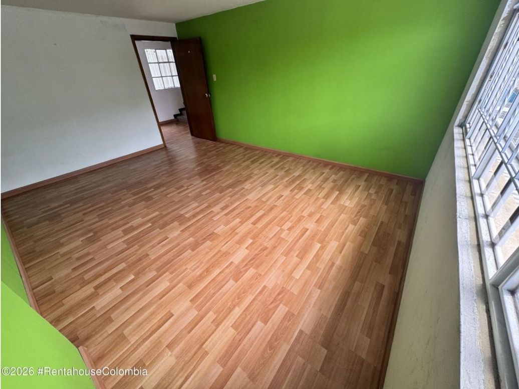 Casa de 7 alcobas en venta en Santa Matilde, Bogotá, 274 m² · foto 14 de 20