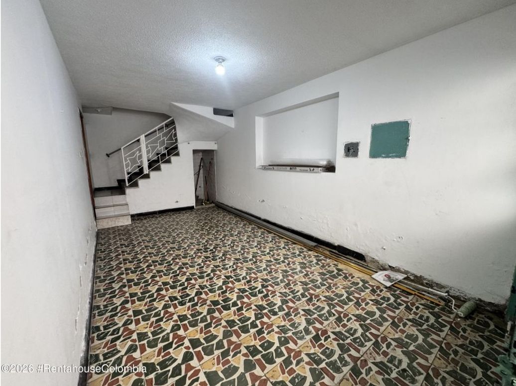 Casa de 7 alcobas en venta en Santa Matilde, Bogotá, 274 m² · foto 11 de 20