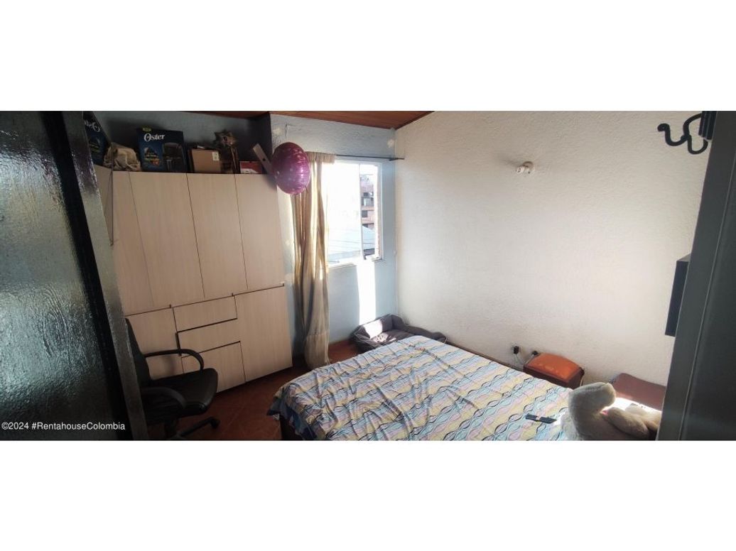Apartamento de 2 alcobas en venta en Suba, Bogotá, 50 m² · foto 7 de 12