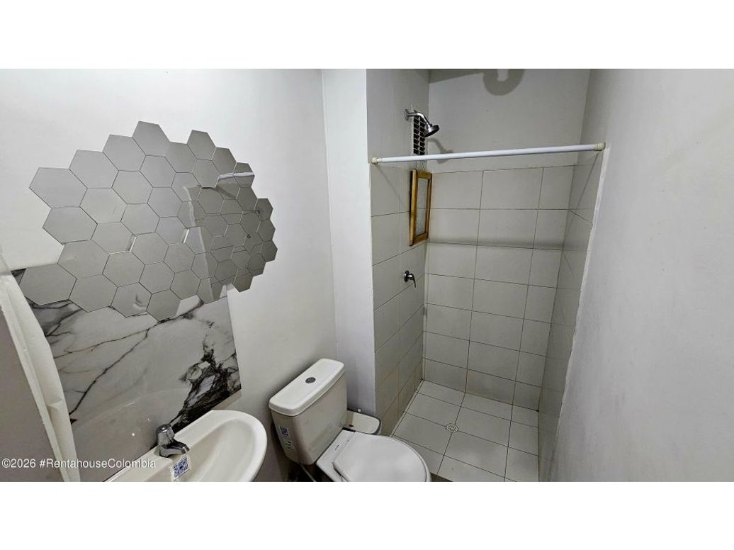 Apartamento de 2 alcobas en venta en Colina Campestre, Bogotá, 37 m² · foto 8 de 16