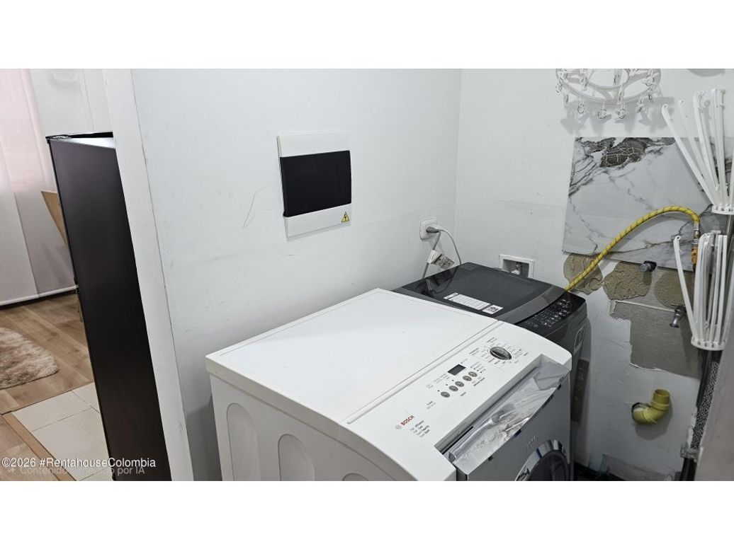 Apartamento de 2 alcobas en venta en Colina Campestre, Bogotá, 37 m² · foto 10 de 16