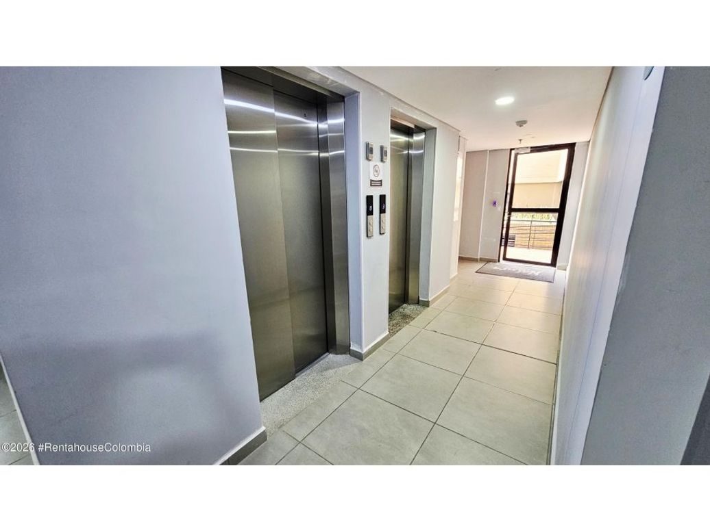 Apartamento de 2 alcobas en venta en Colina Campestre, Bogotá, 37 m² · foto 11 de 16