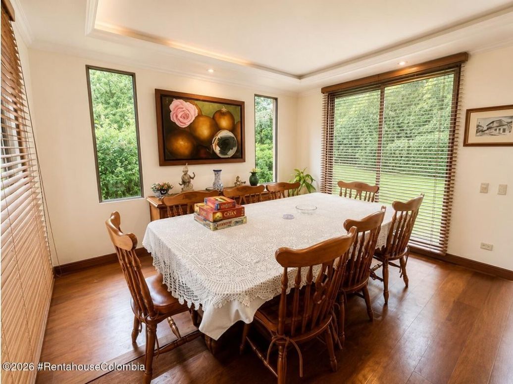 Casa de 6 alcobas en venta en Torca, Bogotá, 440 m² · foto 10 de 20