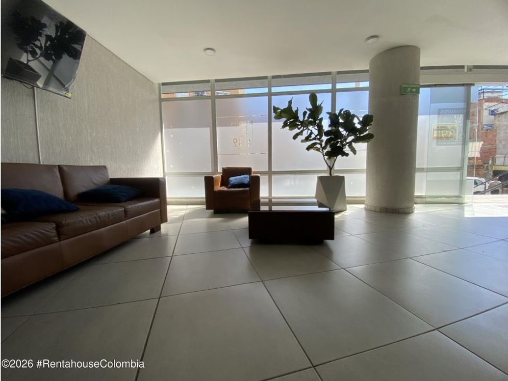 Apartamento de 1 alcoba en venta en Primavera, Bogotá, 36 m² · foto 4 de 20