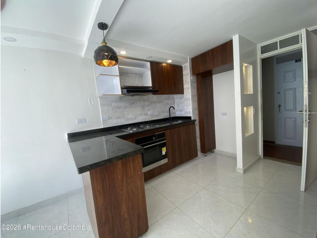 Apartamento de 1 alcoba en venta en Primavera, Bogotá, 36 m² · foto 7 de 20