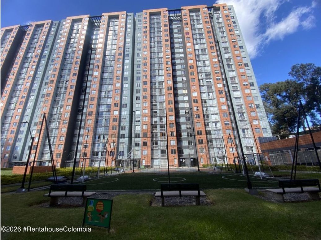 Apartamento de 1 alcoba en venta en Primavera, Bogotá, 36 m² · foto 17 de 20