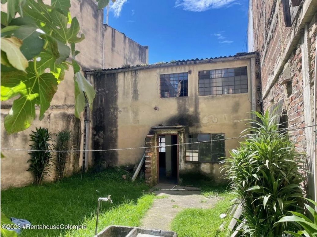Casa de 3 alcobas en venta en Simón Bolívar, Bogotá, 118 m² · foto 3 de 18