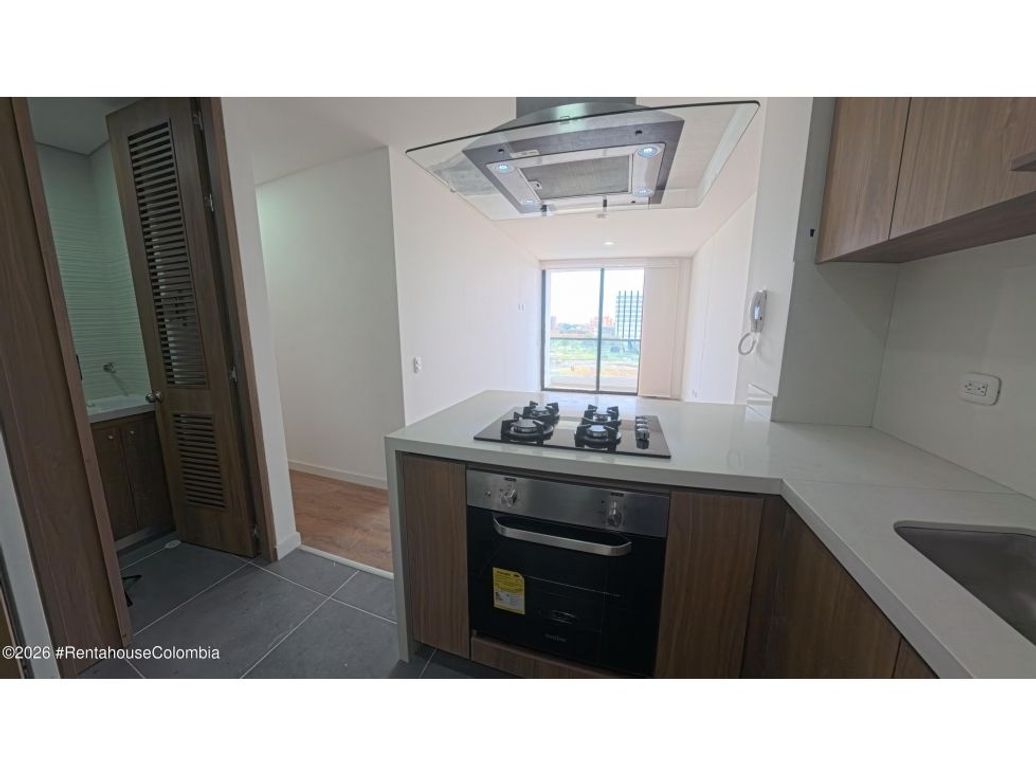 Apartamento de 2 alcobas en arriendo en San José, Bogotá, 63 m² · foto 5 de 17