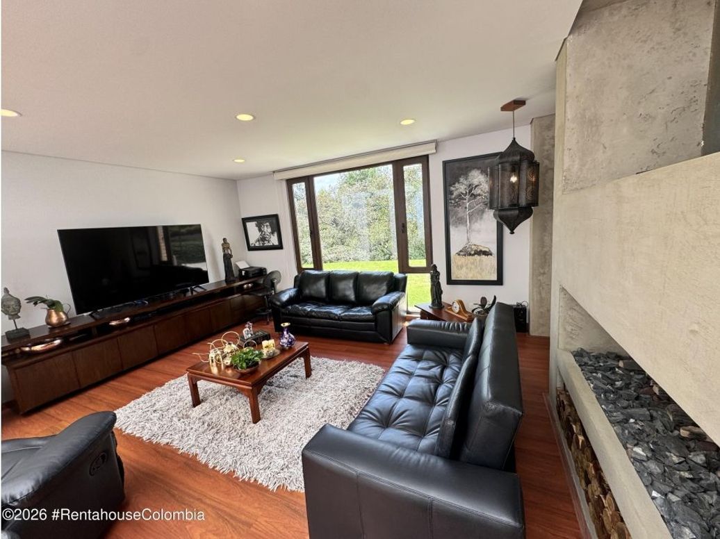 Casa de 3 alcobas en venta en Bogotá, Bogotá, 494 m² · foto 9 de 20