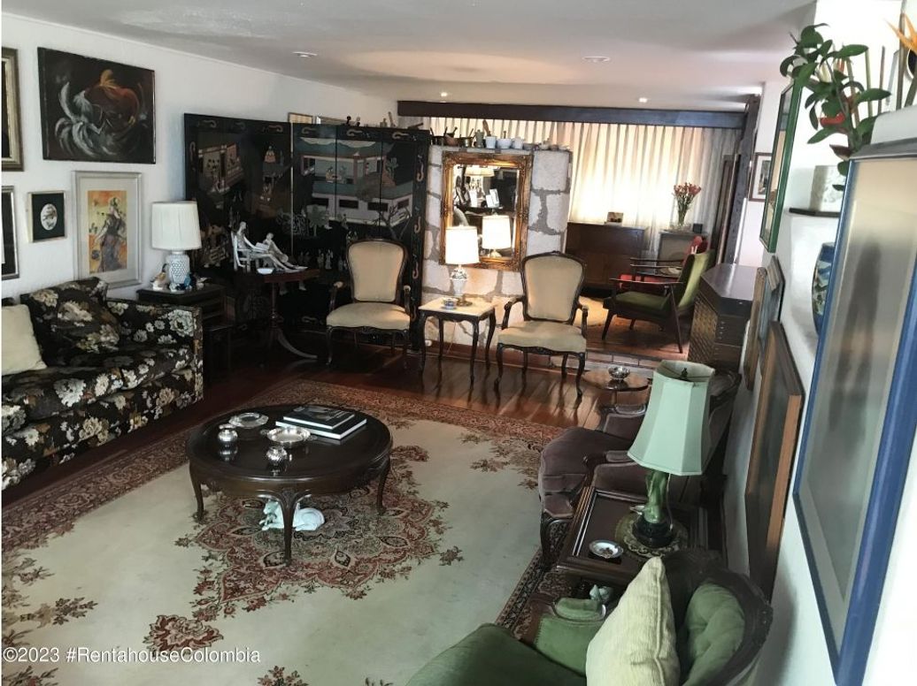 Casa de 3 alcobas en venta en Lago Gaitan, Bogotá, 480 m² · foto 12 de 20