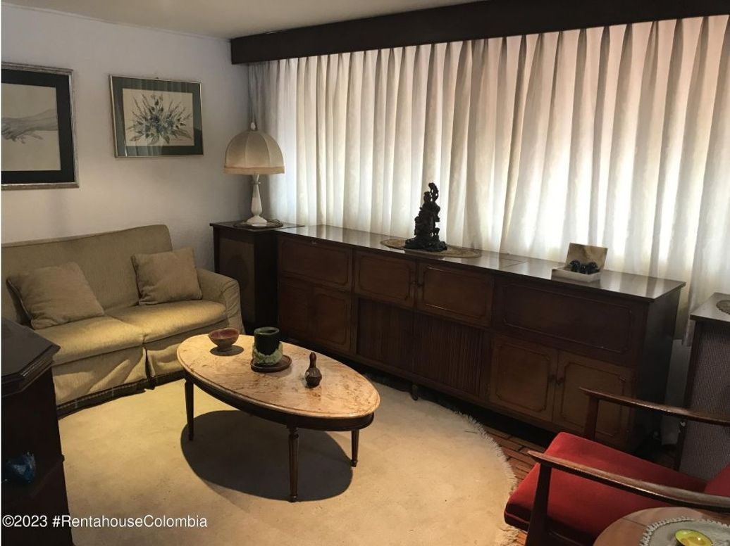 Casa de 3 alcobas en venta en Lago Gaitan, Bogotá, 480 m² · foto 14 de 20