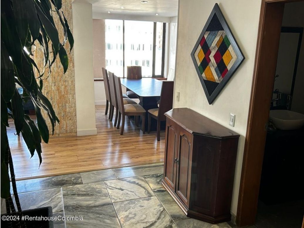 Apartamento de 3 alcobas en venta en Lago Gaitan, Bogotá, 146 m² · foto 3 de 20