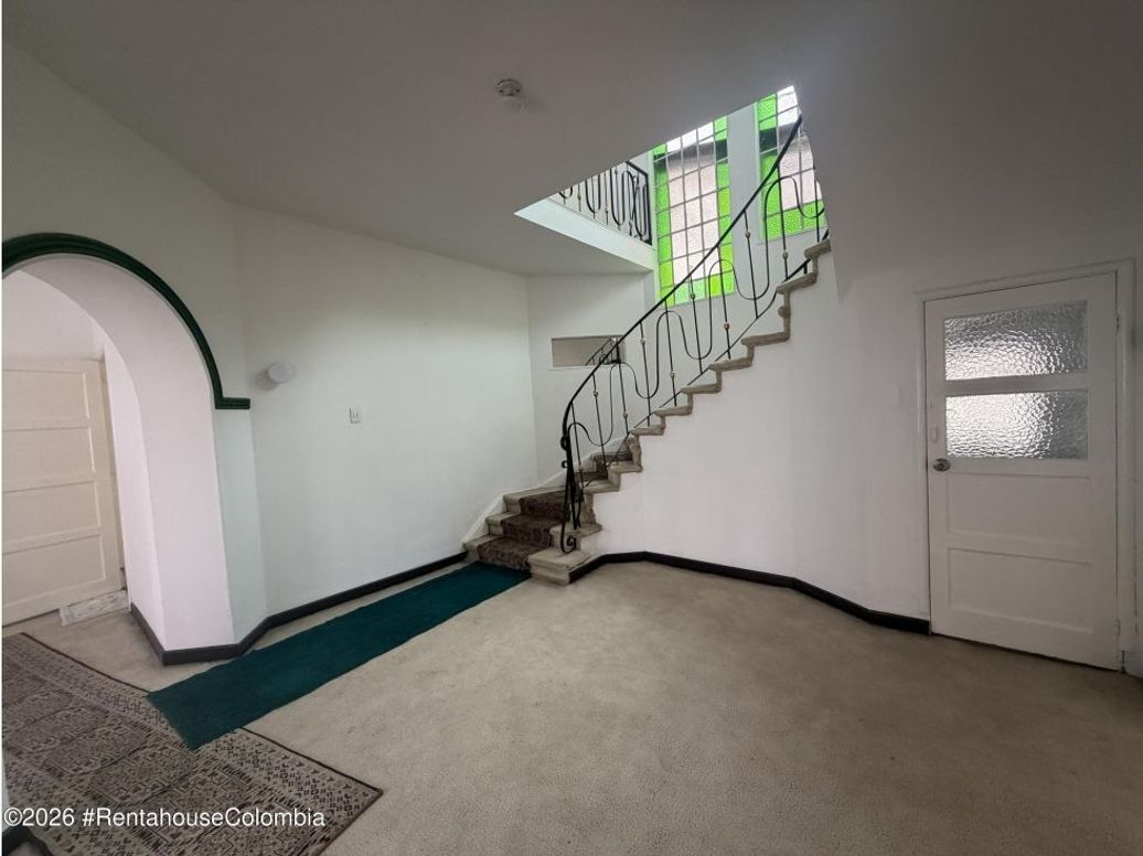 Casa de 7 alcobas en venta en Teusaquillo, Bogotá, 380 m² · foto 8 de 20
