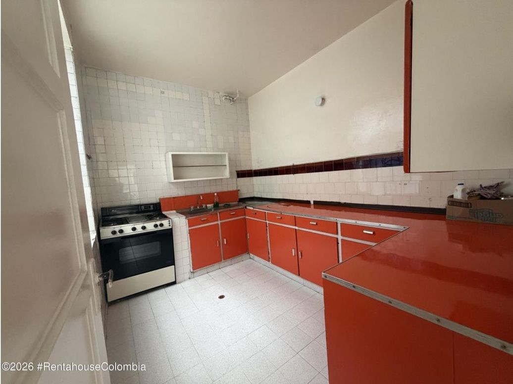 Casa de 7 alcobas en venta en Teusaquillo, Bogotá, 380 m² · foto 13 de 20