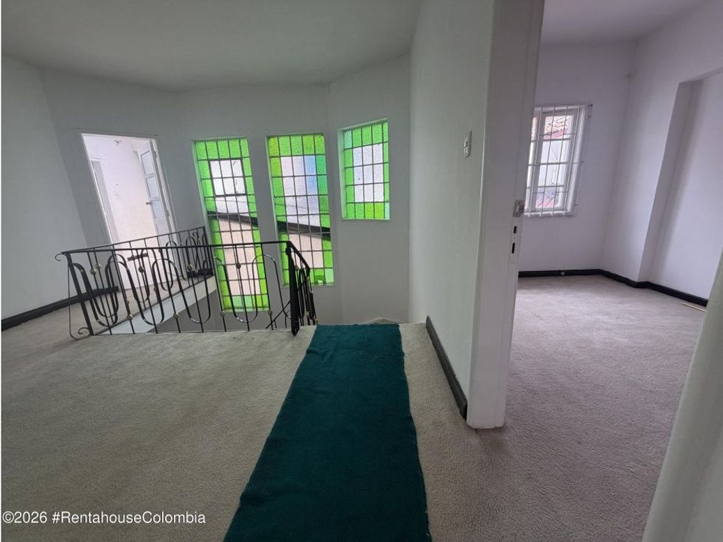Casa de 7 alcobas en venta en Teusaquillo, Bogotá, 380 m² · foto 19 de 20