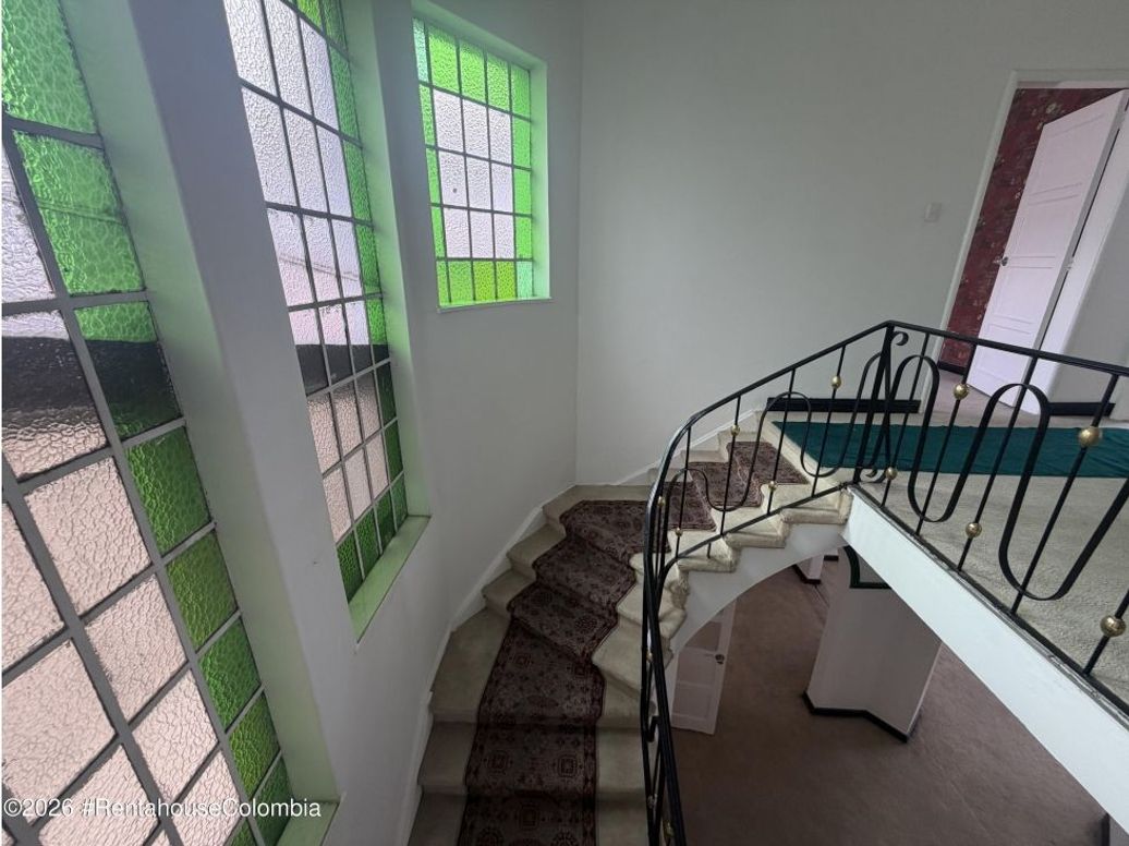 Casa de 7 alcobas en venta en Teusaquillo, Bogotá, 380 m² · foto 16 de 20