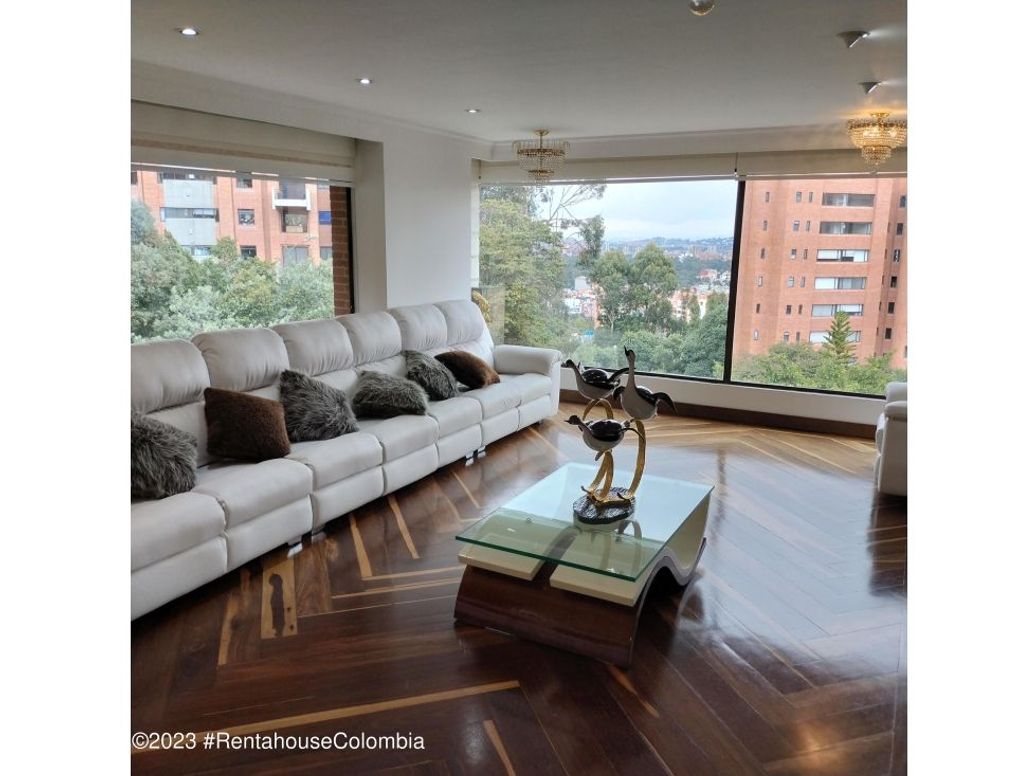 Apartamento de 4 alcobas en venta en Montearroyo, Bogotá, 343 m² · foto 4 de 20