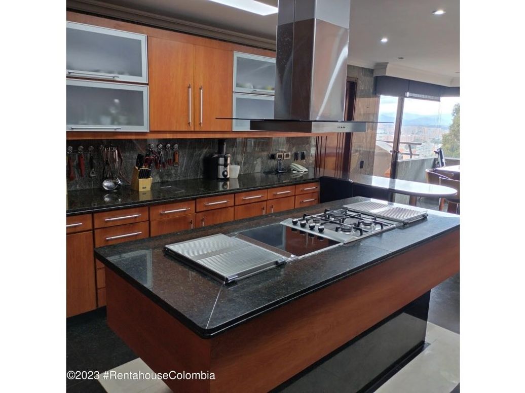 Apartamento de 4 alcobas en venta en Montearroyo, Bogotá, 343 m² · foto 13 de 20