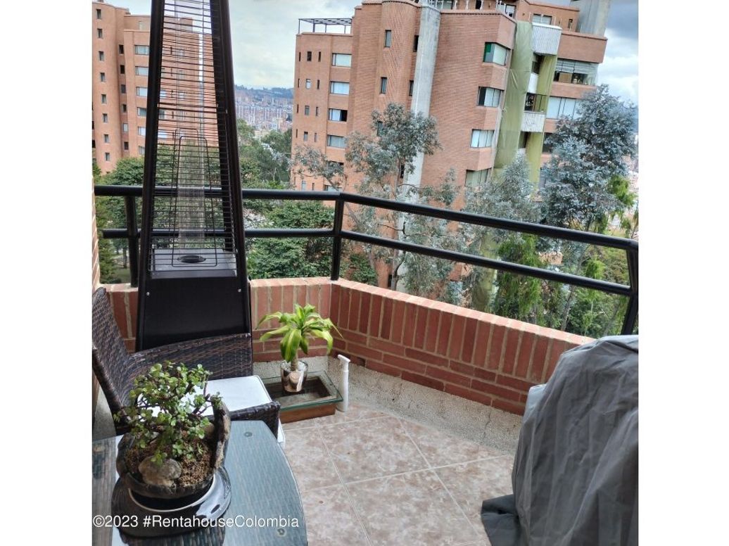 Apartamento de 4 alcobas en venta en Montearroyo, Bogotá, 343 m² · foto 19 de 20