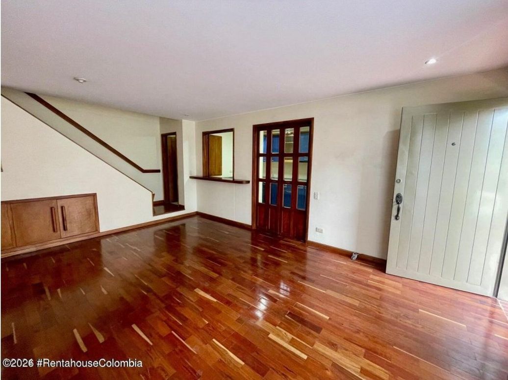 Casa de 3 alcobas en venta en Gratamira, Bogotá, 162 m² · foto 7 de 20