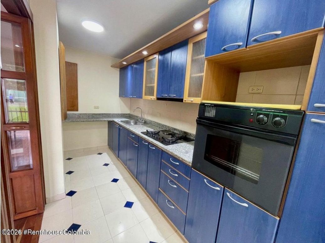 Casa de 3 alcobas en venta en Gratamira, Bogotá, 162 m² · foto 9 de 20