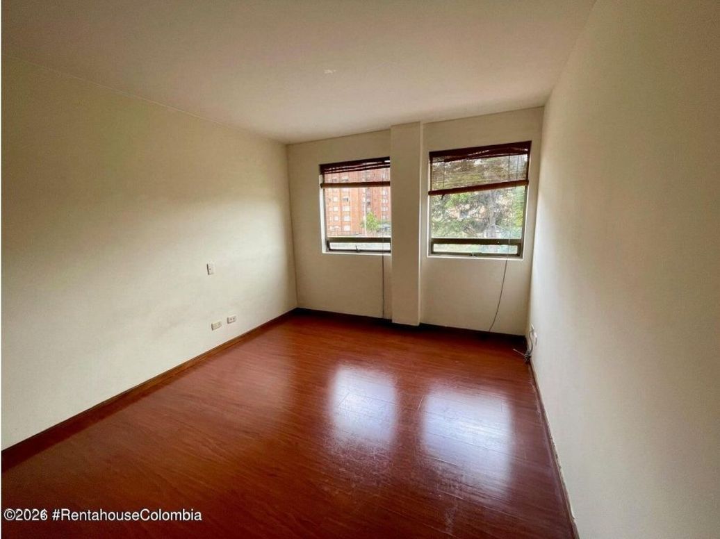 Casa de 3 alcobas en venta en Gratamira, Bogotá, 162 m² · foto 17 de 20