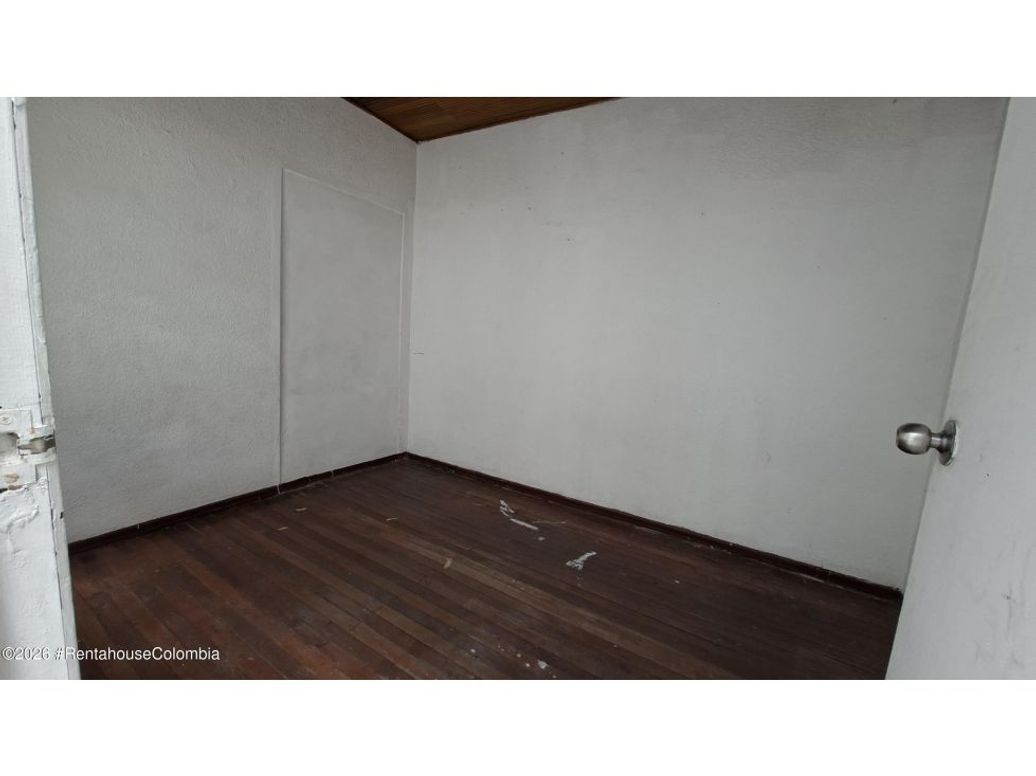 Casa de 6 alcobas en venta en Quesada, Bogotá, 177 m² · foto 10 de 20