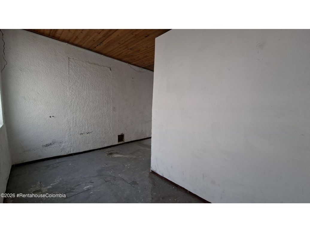 Casa de 6 alcobas en venta en Quesada, Bogotá, 177 m² · foto 3 de 20