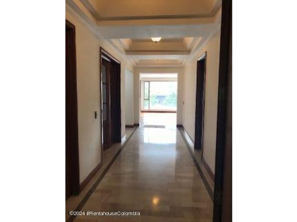 Apartamento de 3 alcobas en venta en Chico Norte Et. Iii, Bogotá, 162 m² · foto 13 de 20