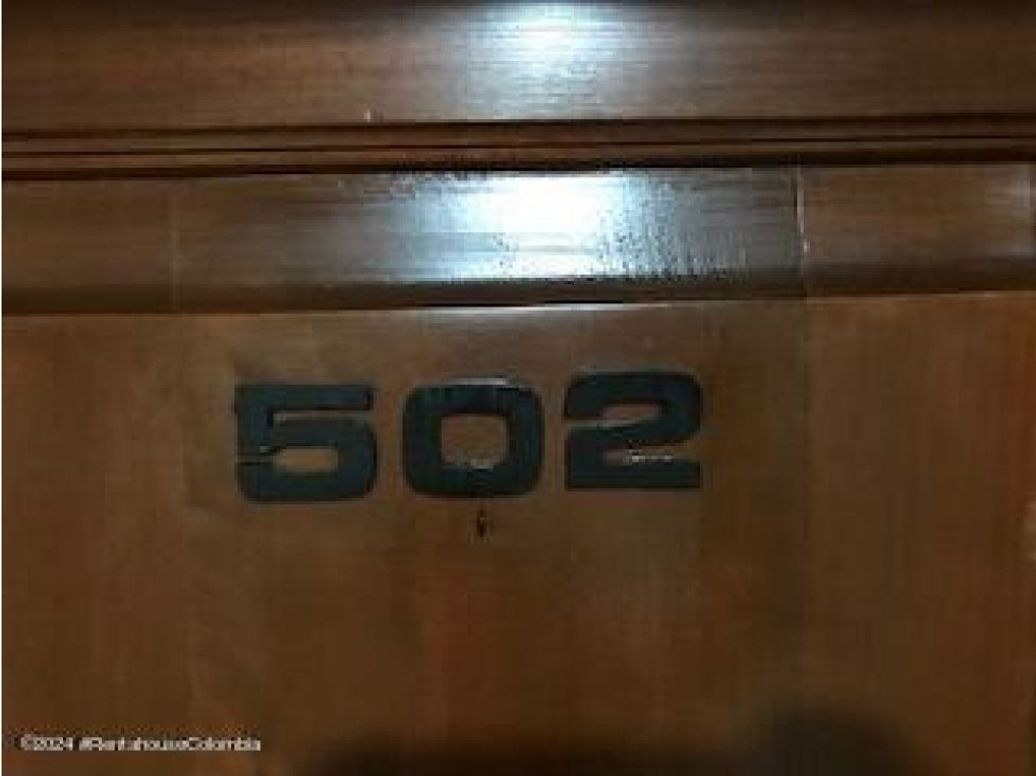 Apartamento de 3 alcobas en venta en Chico Norte Et. Iii, Bogotá, 162 m² · foto 10 de 20
