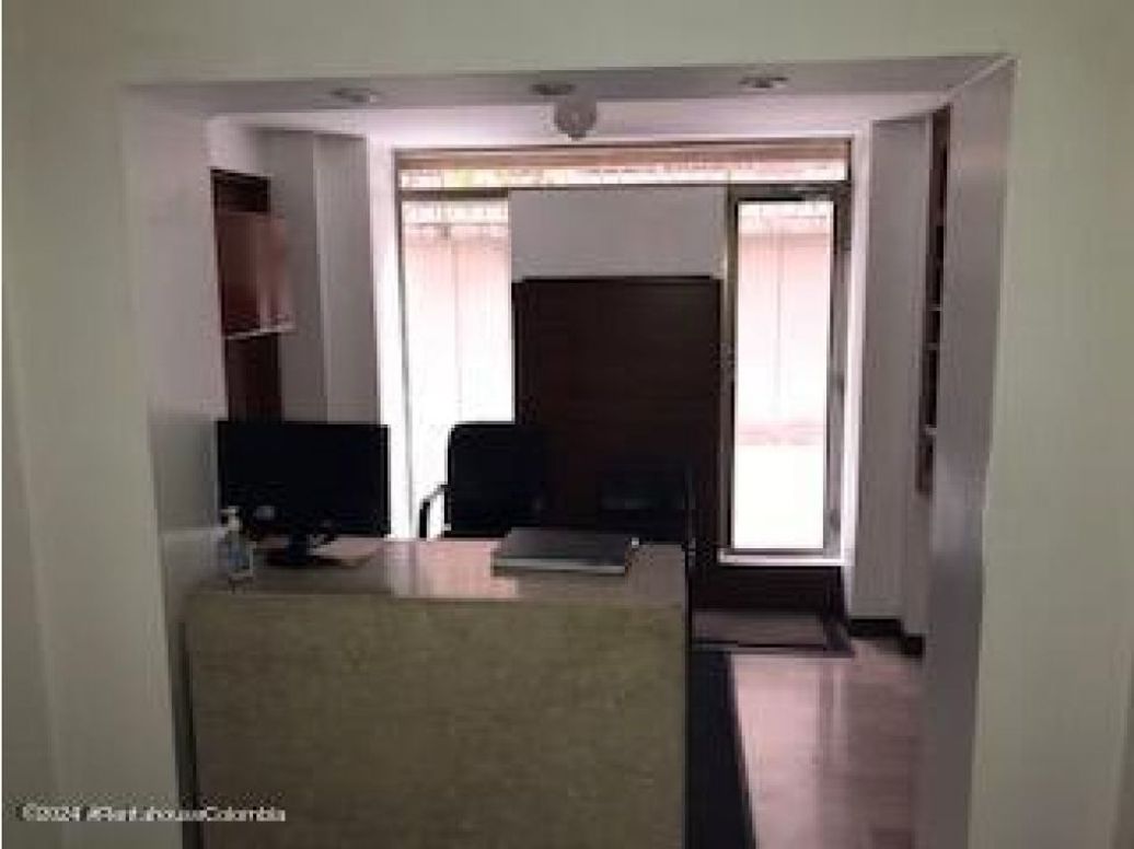 Apartamento de 3 alcobas en venta en Chico Norte Et. Iii, Bogotá, 162 m² · foto 5 de 20