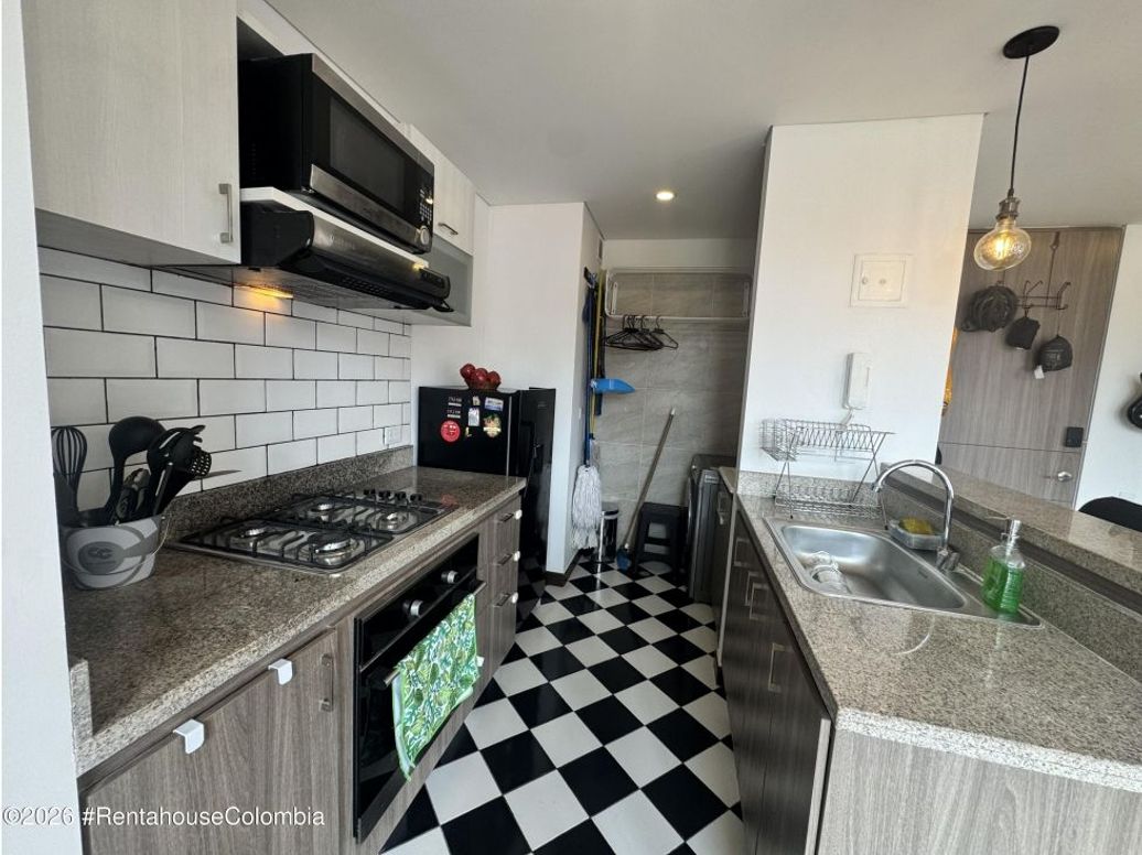 Apartamento de 1 alcoba en venta en Cedritos, Bogotá, 44 m² · foto 5 de 20