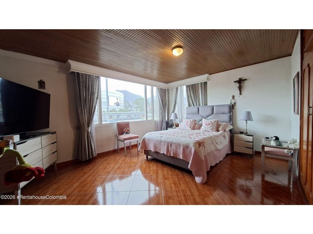 Apartamento de 3 alcobas en venta en Campin Occidental, Bogotá, 110 m² · foto 11 de 20