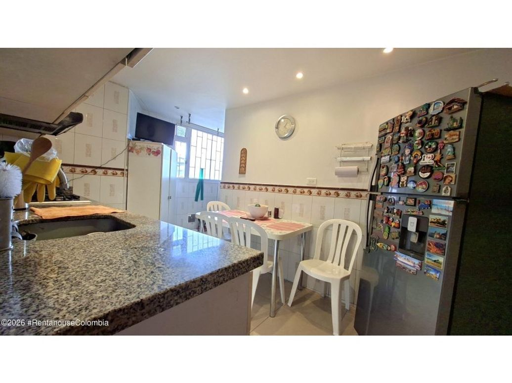 Apartamento de 3 alcobas en venta en Campin Occidental, Bogotá, 110 m² · foto 7 de 20