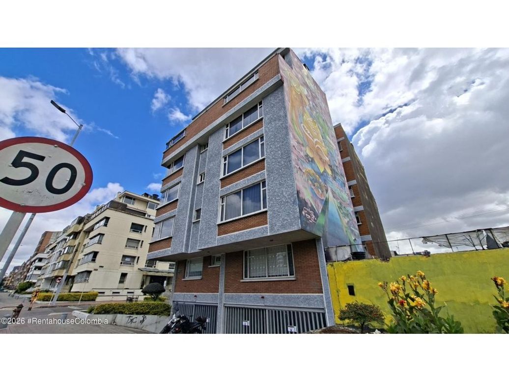 Apartamento de 3 alcobas en venta en Campin Occidental, Bogotá, 110 m² · foto 19 de 20