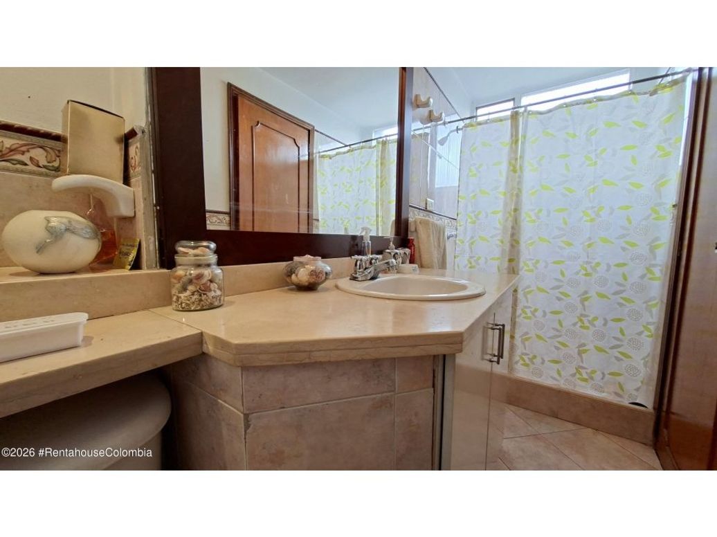 Apartamento de 3 alcobas en venta en Campin Occidental, Bogotá, 110 m² · foto 15 de 20