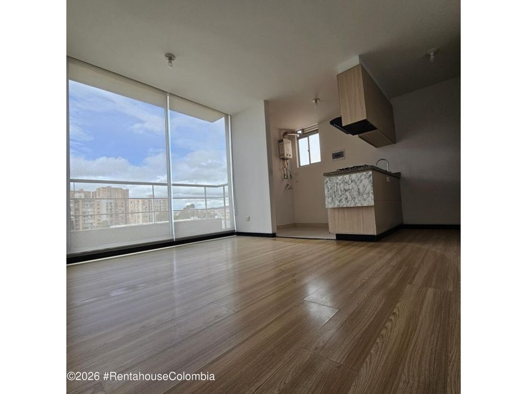 Apartamento en arriendo en San Antonio Noroccidental, Bogotá · foto 19 de 20