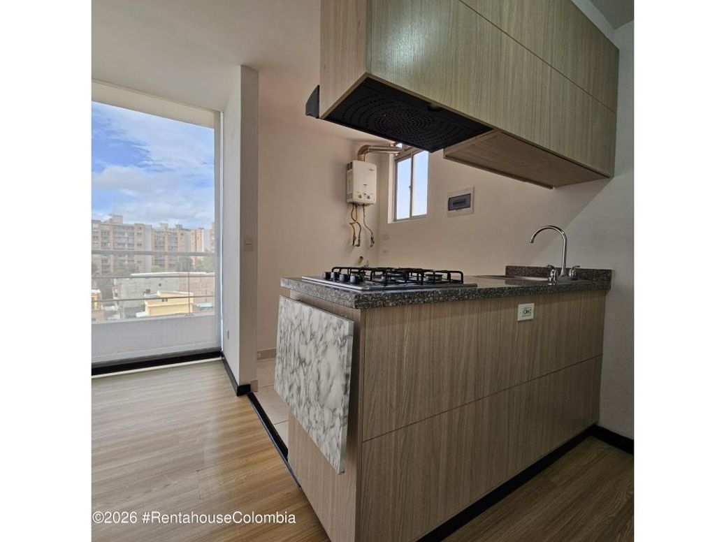 Apartamento en arriendo en San Antonio Noroccidental, Bogotá · foto 11 de 20